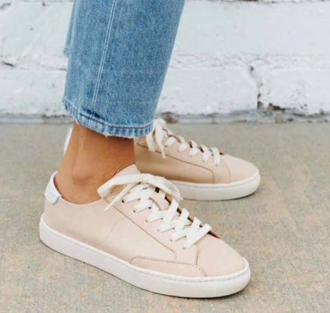 womens casual leather sneakers